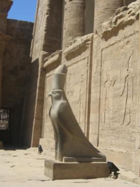 Statue of Horus, Efdu Temple